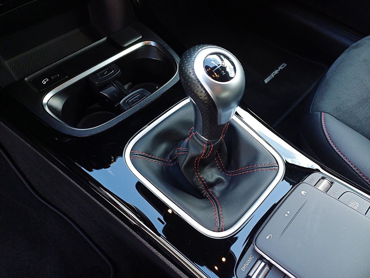 A 180 Premium Night edition - Certified
