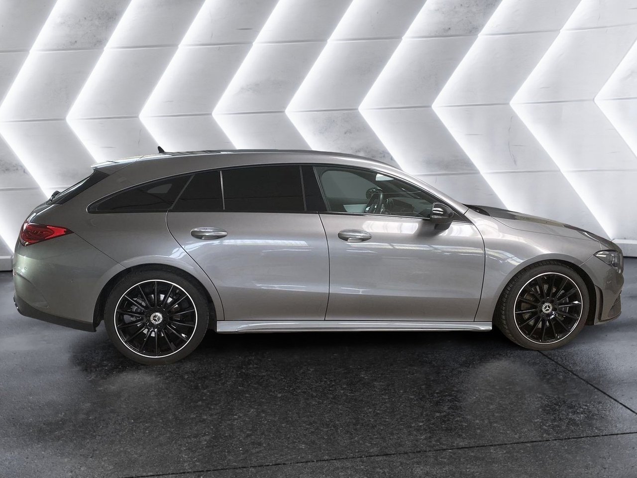 CLA Shooting Brake 200 d AMG Line Advanced Plus au - Certified