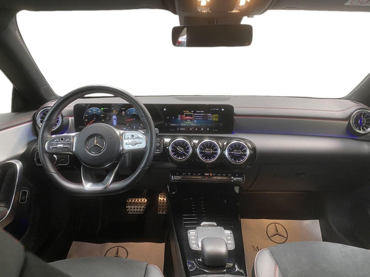 CLA Shooting Brake 200 d AMG Line Advanced Plus au - Certified
