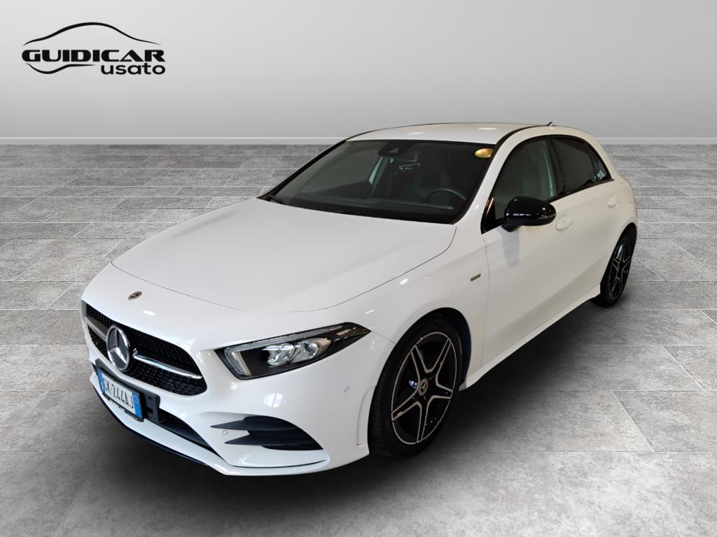 A 180 d Premium auto - Mercedes Certified A 180 d Premium auto - Mercedes Certified