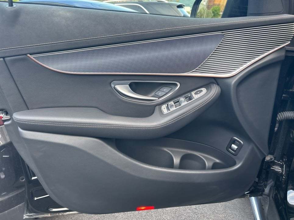 EQC 400 Sport 4matic - Certified