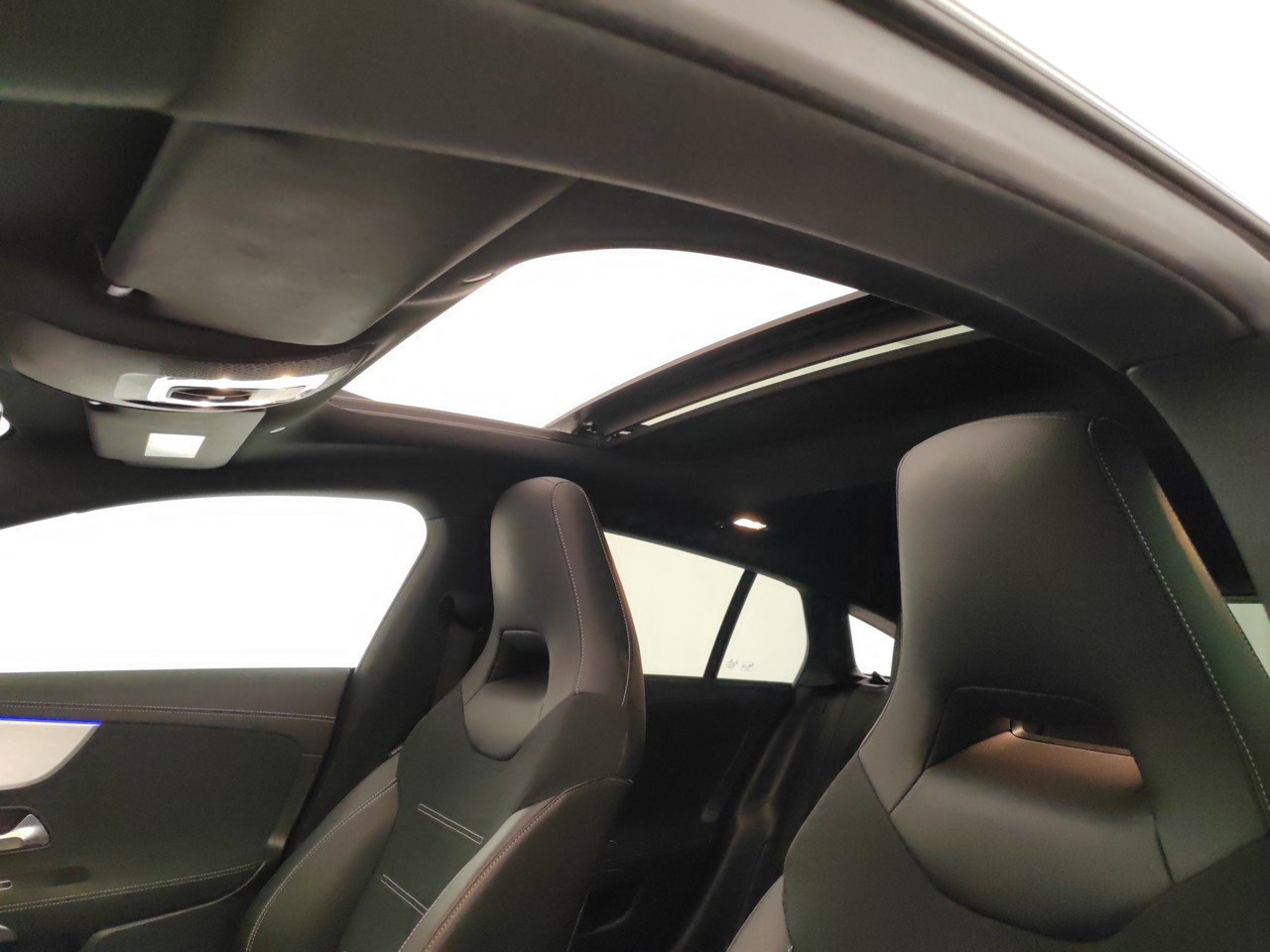 CLA Shooting Brake 200 d Night edition auto - Certified