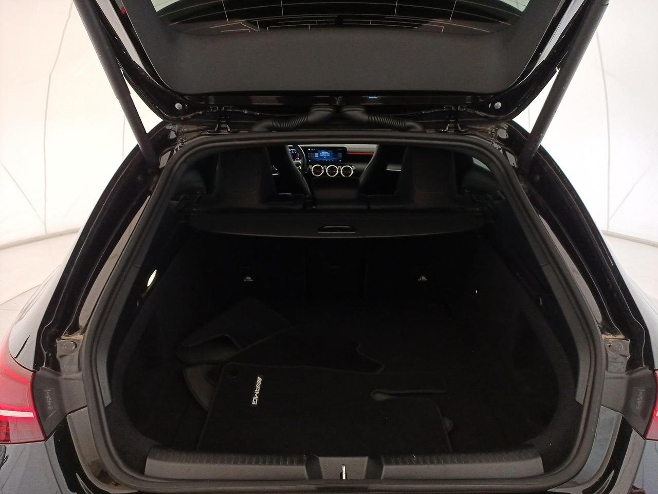 CLA Shooting Brake 200 d AMG Line Premium auto - Certified