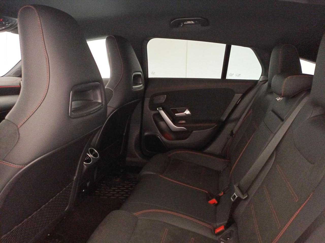 CLA Shooting Brake 200 d AMG Line Premium auto - Certified