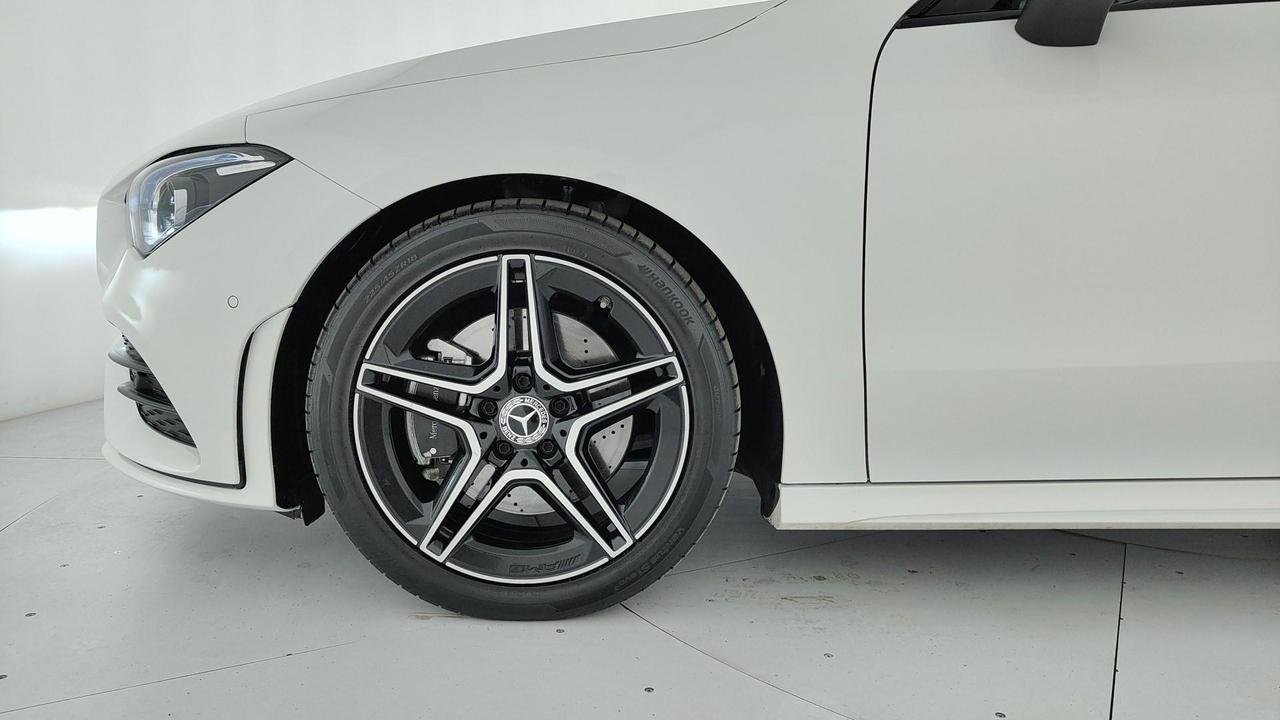 CLA Shooting Brake 220 d Premium 4matic auto - Certified