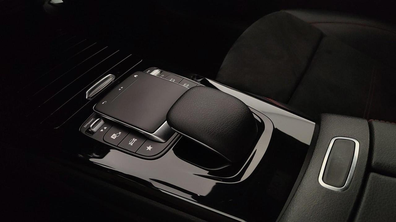 CLA Shooting Brake 220 d Premium 4matic auto - Certified