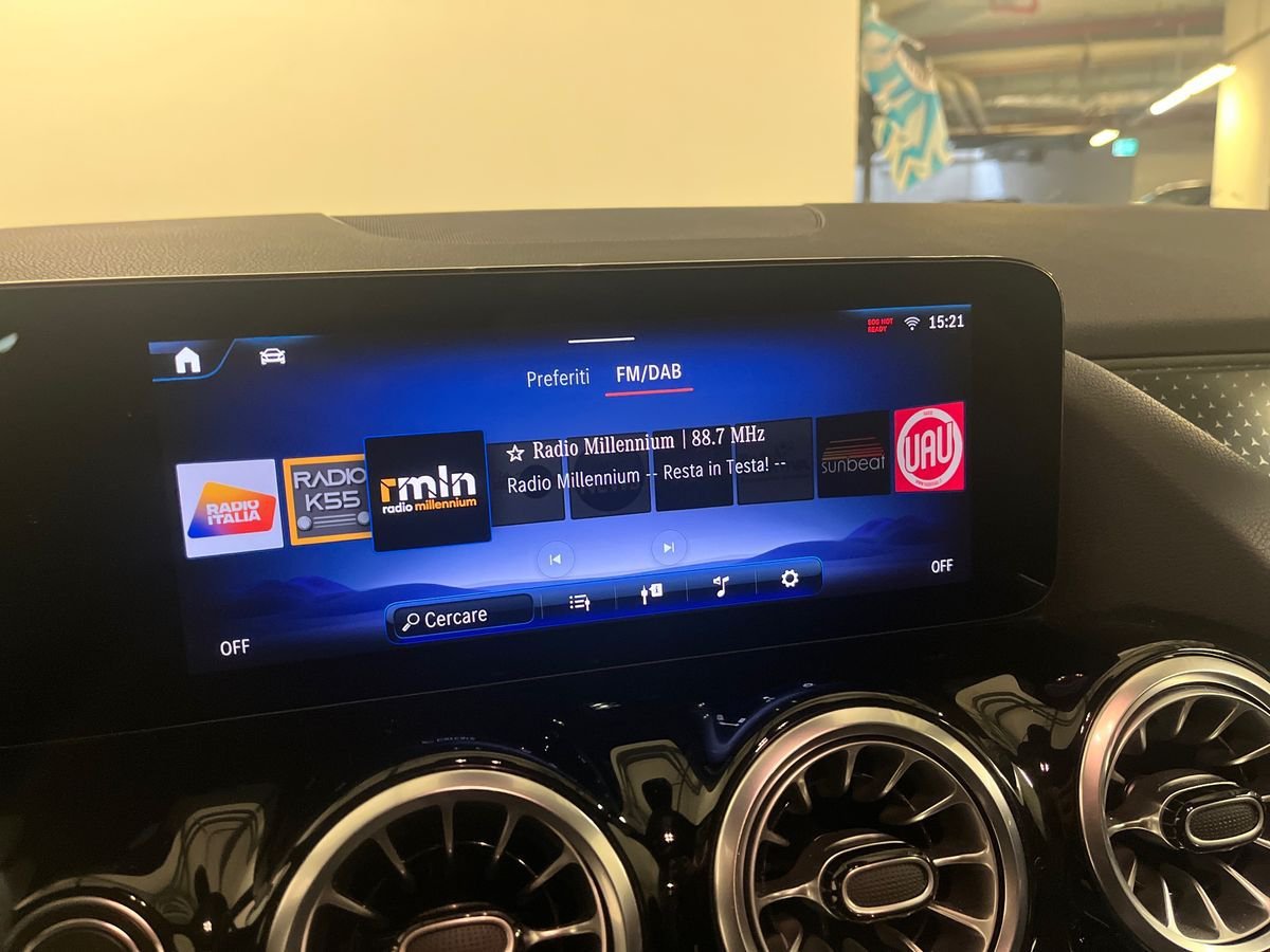 EQA 300 Progressive Advanced 4matic - Certified