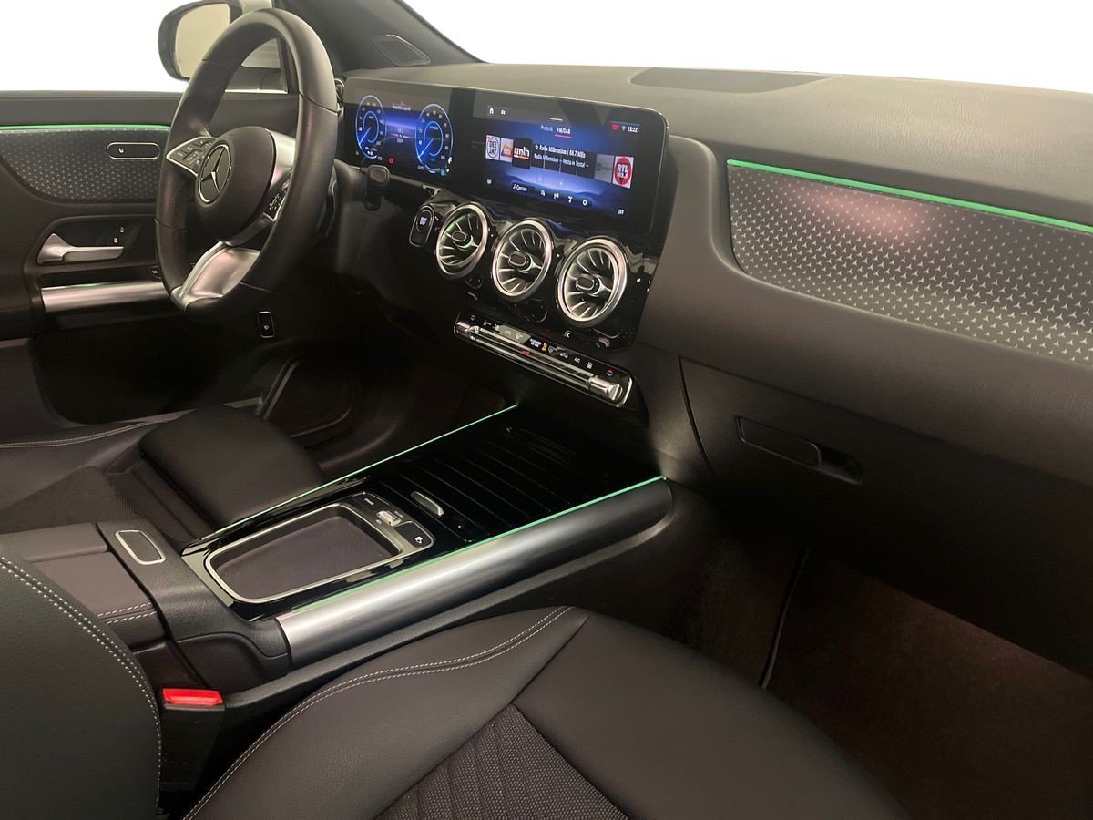 EQA 300 Progressive Advanced 4matic - Certified