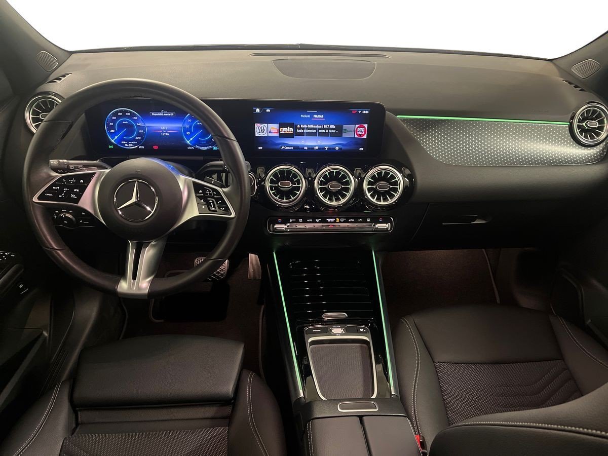 EQA 300 Progressive Advanced 4matic - Certified