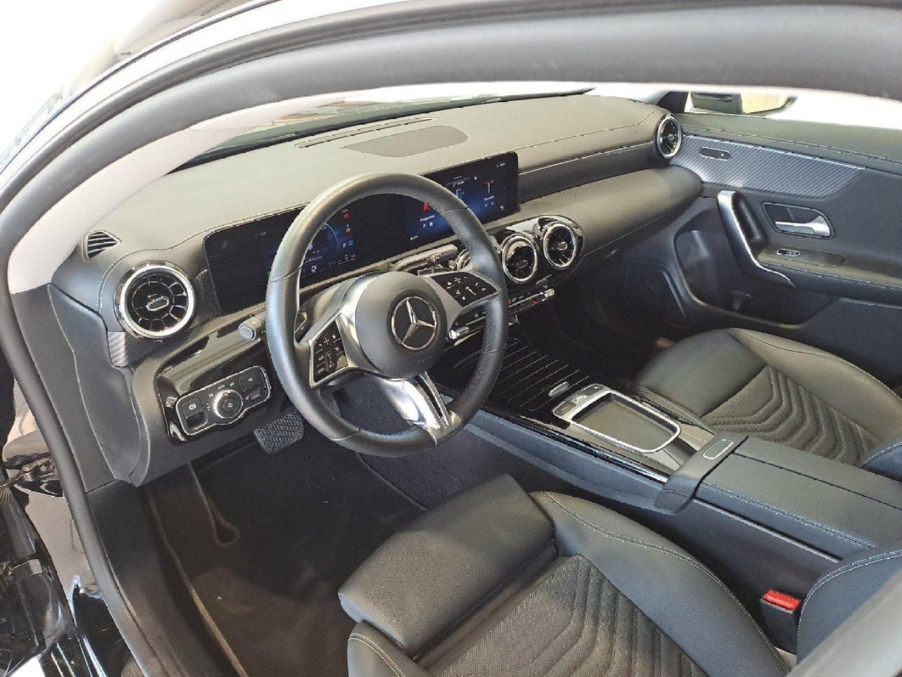 CLA Shooting Brake 180 d Progressive Advanced auto - Certified