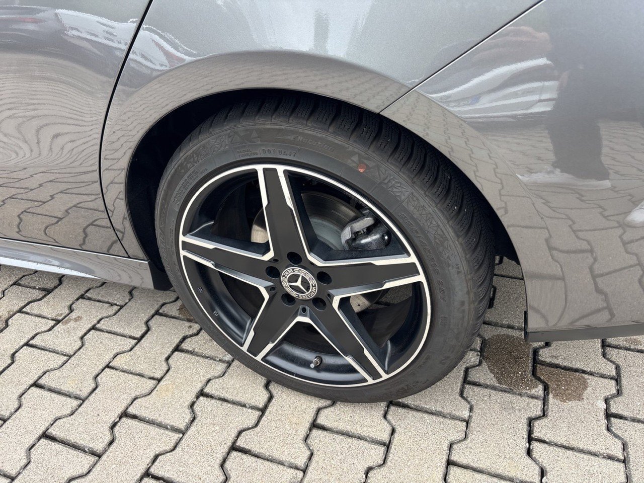 CLA Shooting Brake 200 d AMG Line Advanced Plus au - Certified