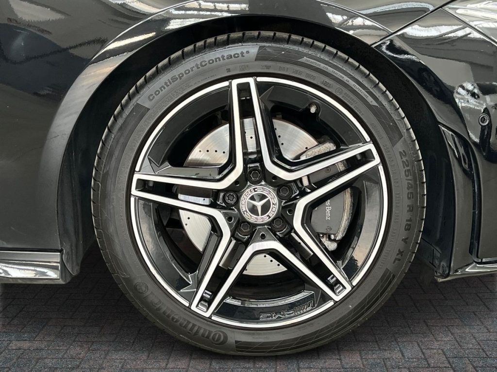 CLA Shooting Brake 200 Premium auto - Certified