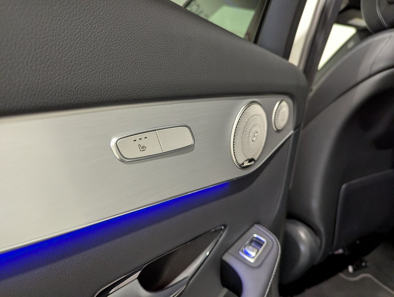 GLC 300 e phev (eq-power) Premium 4matic auto - Certified