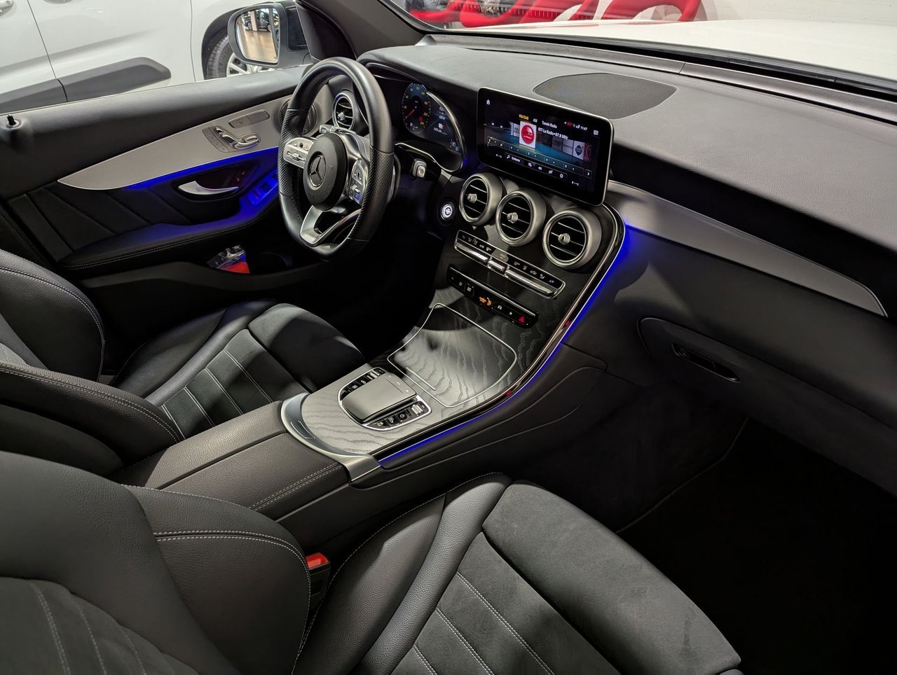 GLC 300 e phev (eq-power) Premium 4matic auto - Certified