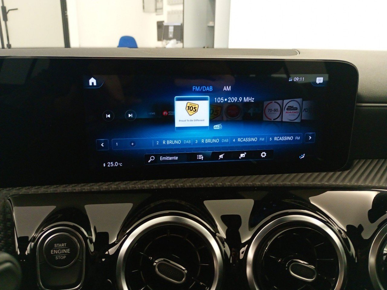 CLA Shooting Brake 250 e phev (eq-power) Business - Certified