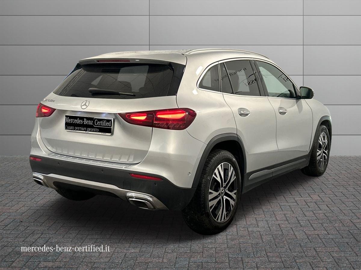 GLA 180 d Progressive Advanced Plus auto - Certified