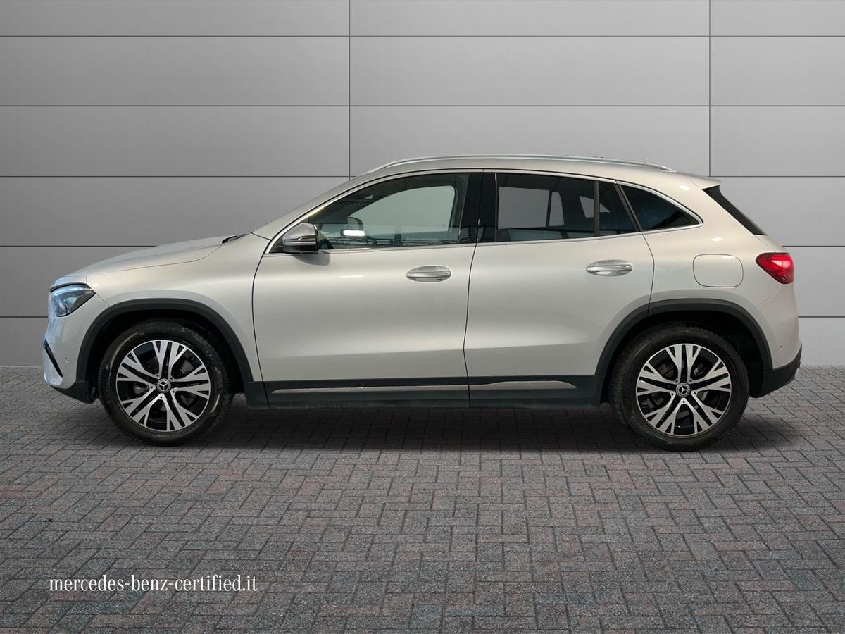 GLA 180 d Progressive Advanced Plus auto - Certified