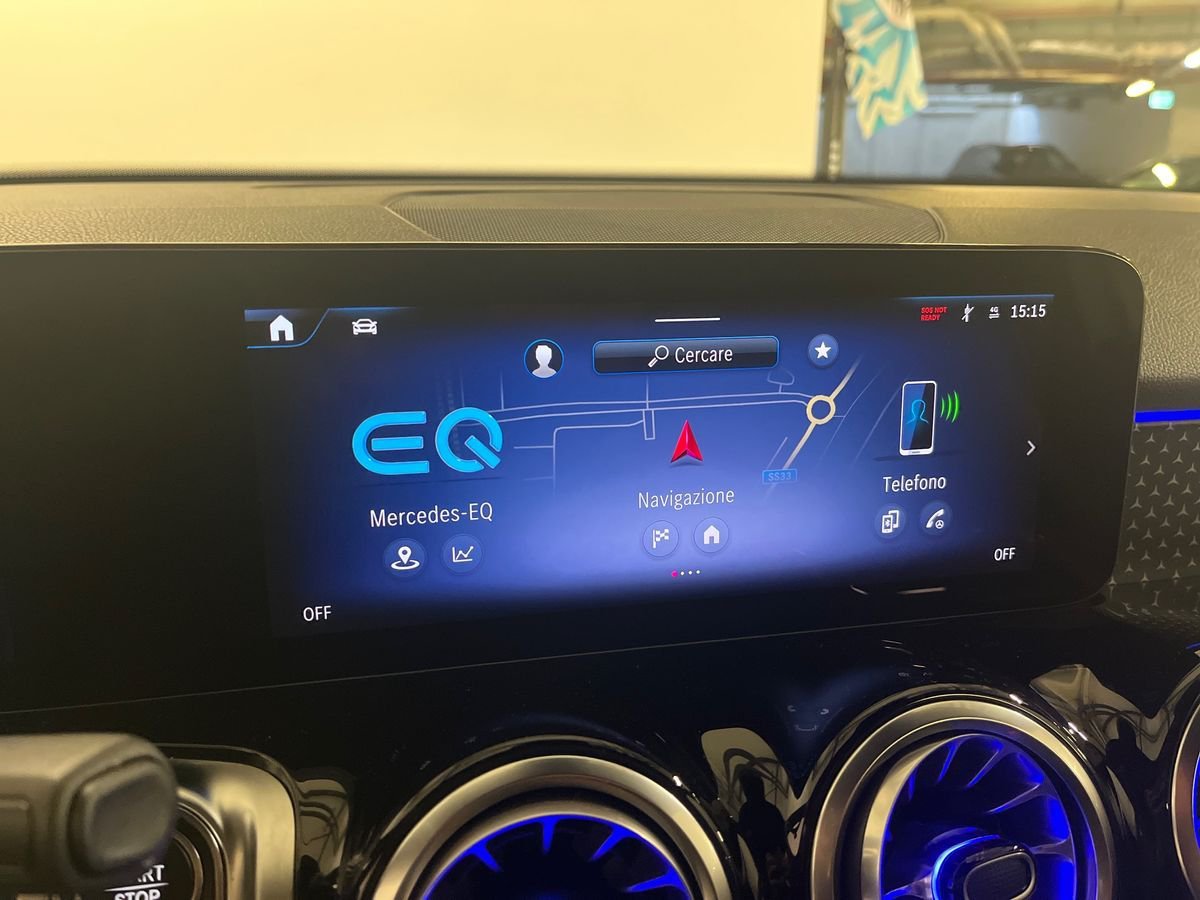EQB 300 Progressive Advanced 4matic - Certified