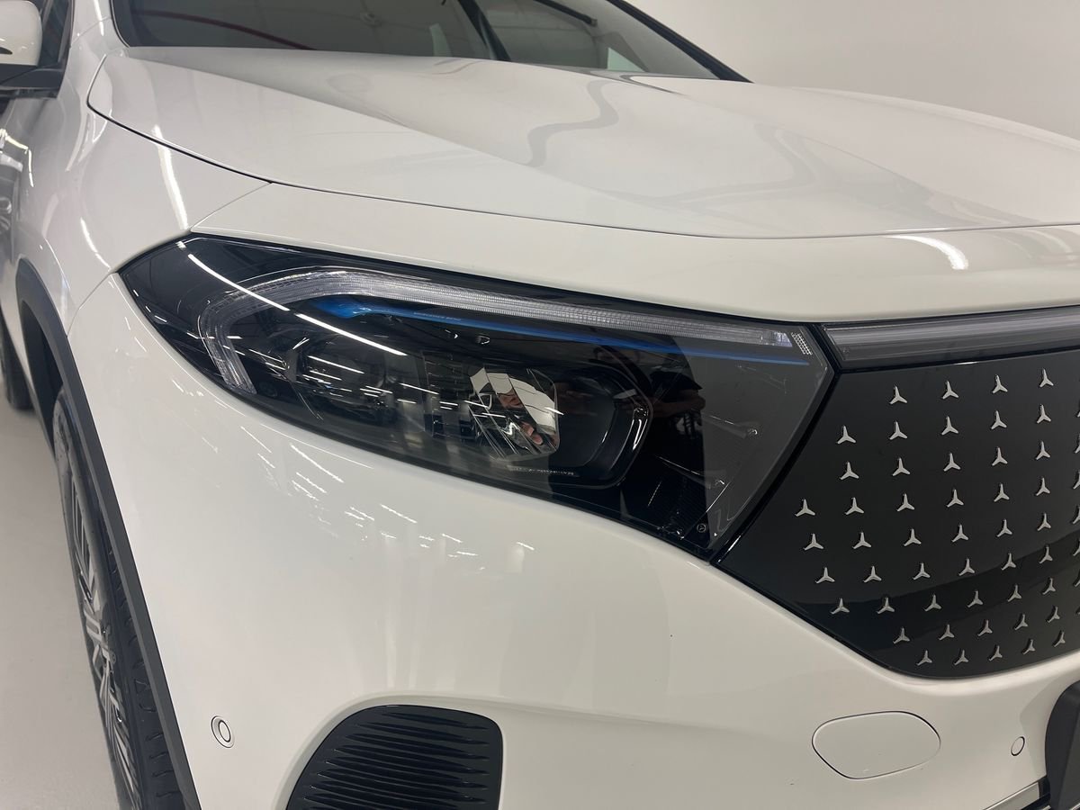 EQA 300 Electric Art Advanced Plus 4matic - Certified