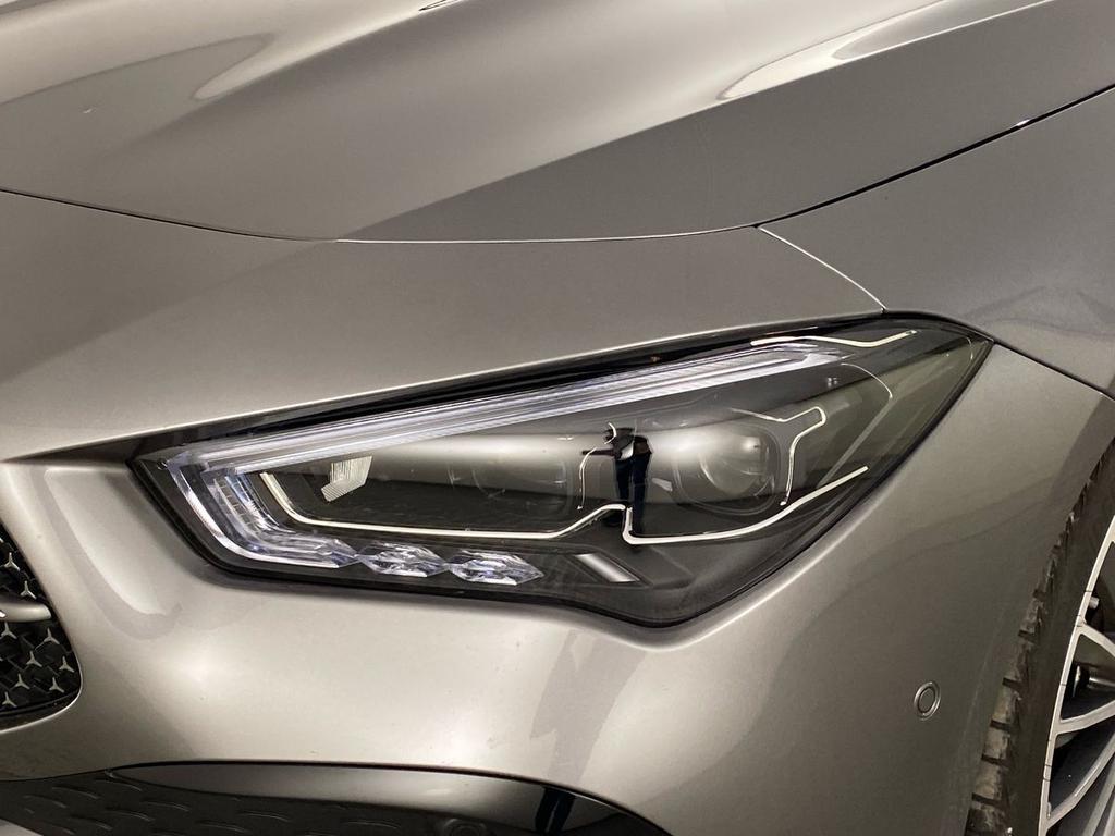 CLA Shooting Brake 200 d AMG Line Advanced Plus au - Certified