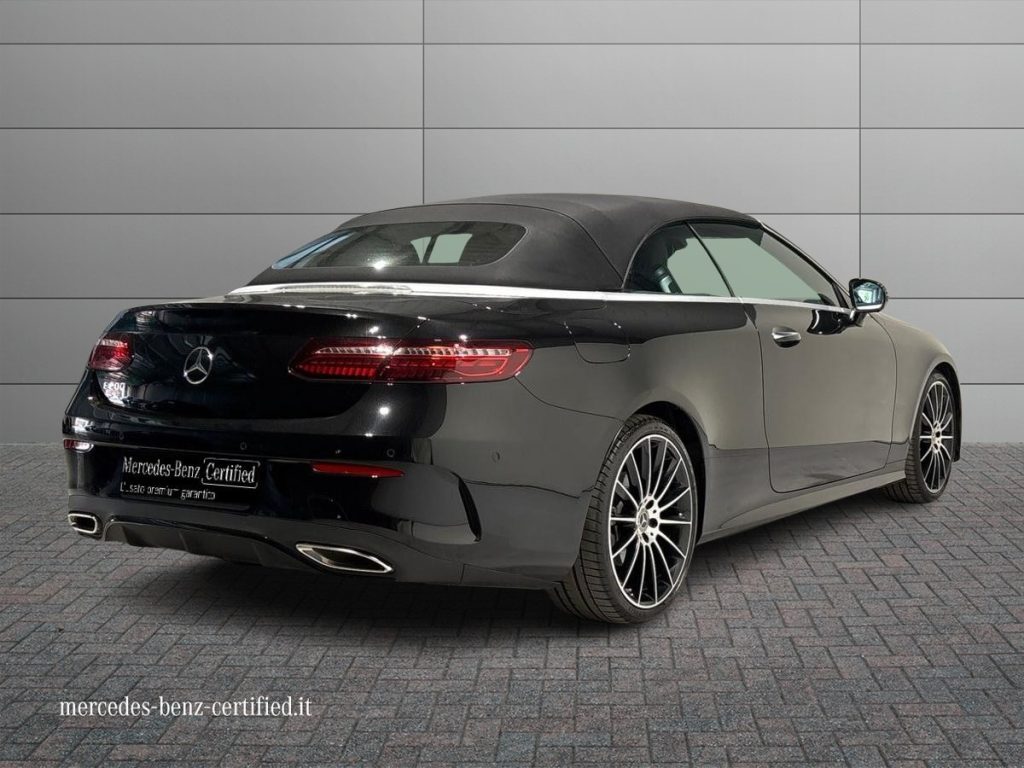 E Cabrio 200 mhev (eq-boost) Premium Plus auto - Certified