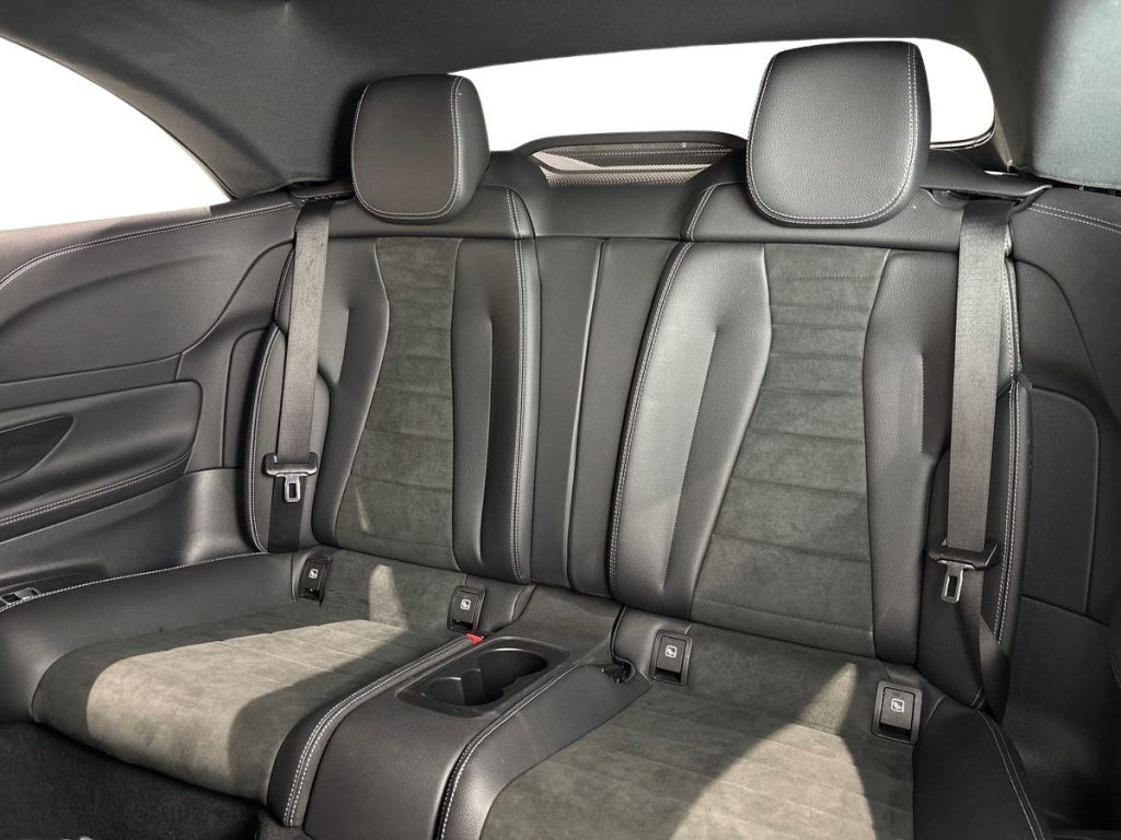 E Cabrio 200 mhev (eq-boost) Premium Plus auto - Certified