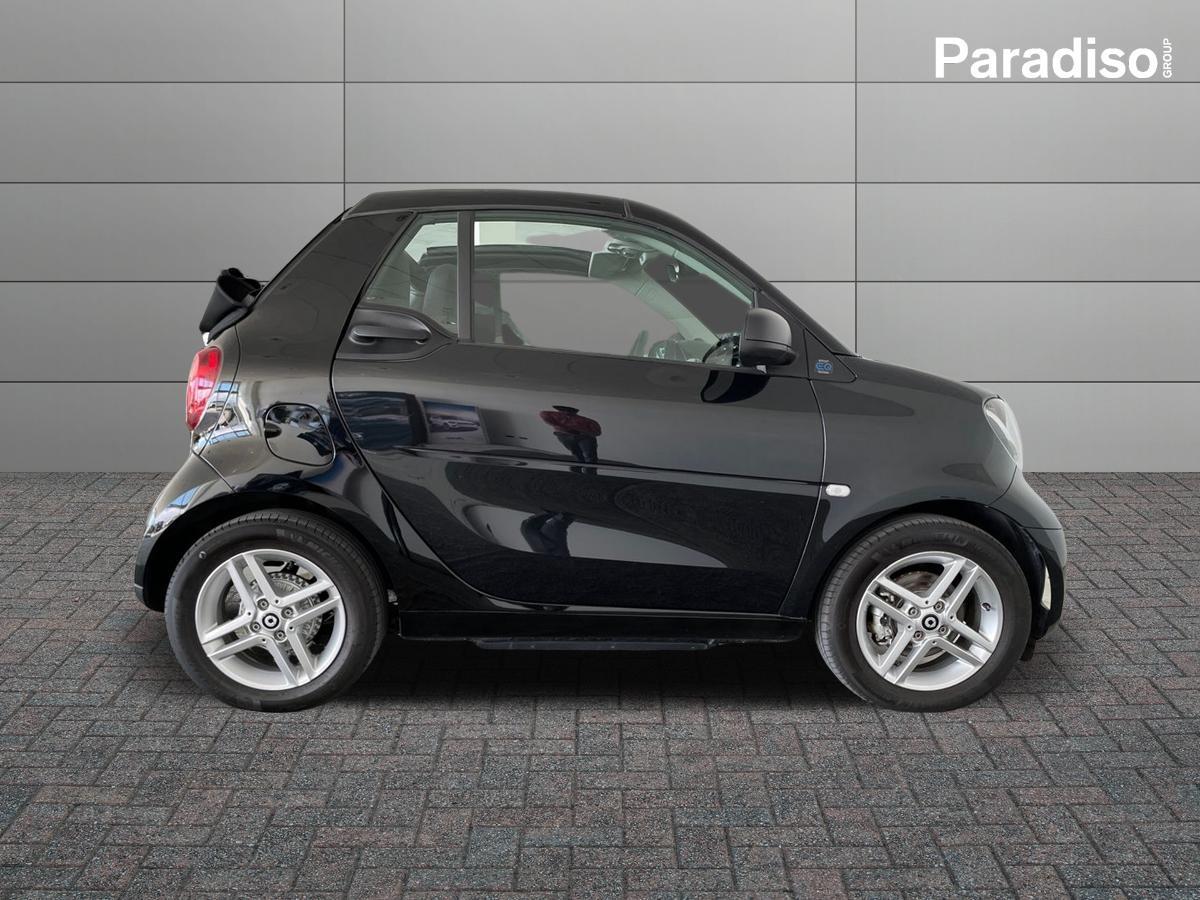 Fortwo Cabrio eq Pure 22kW - Certified