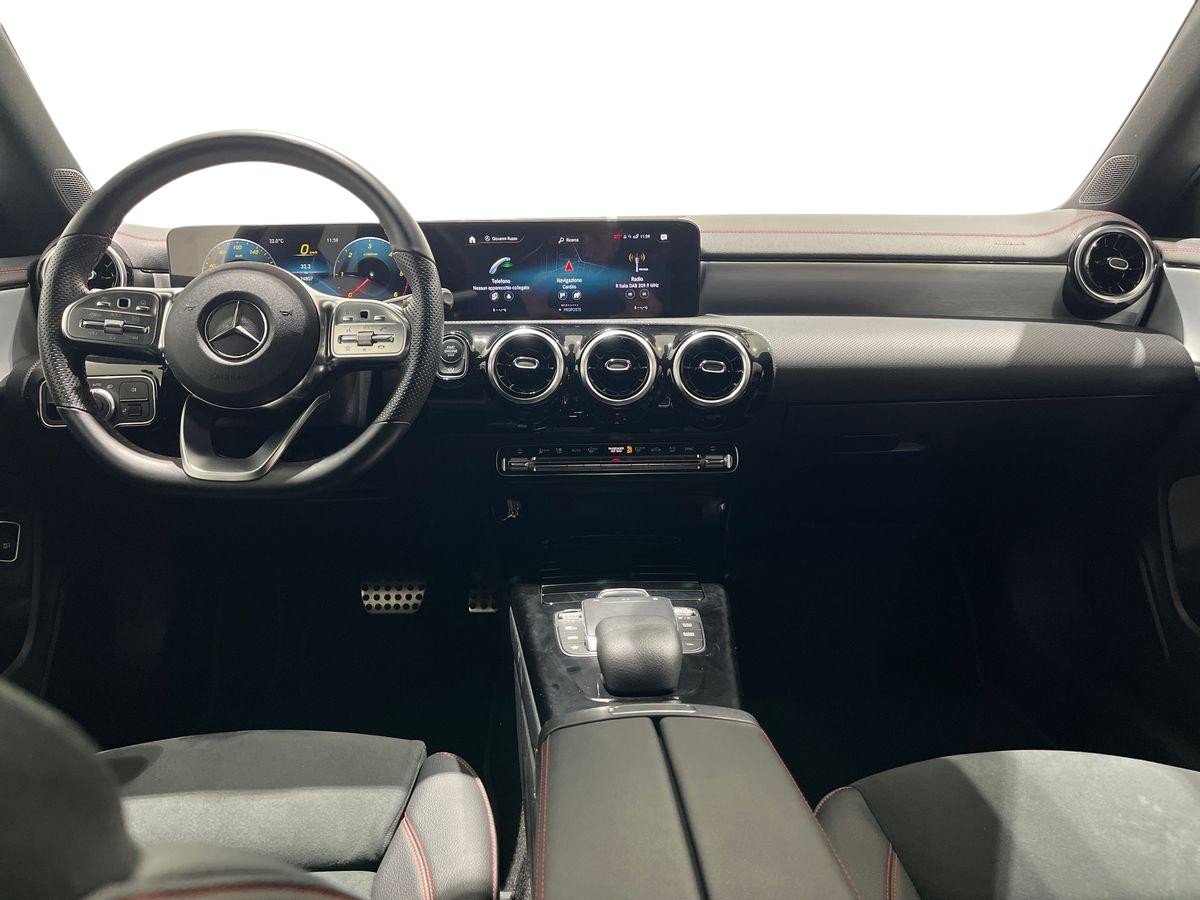 CLA Shooting Brake 200 d Premium auto - Certified