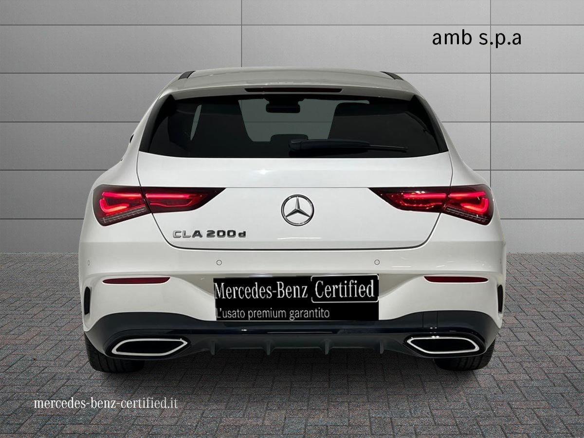 CLA Shooting Brake 200 d Premium auto - Certified