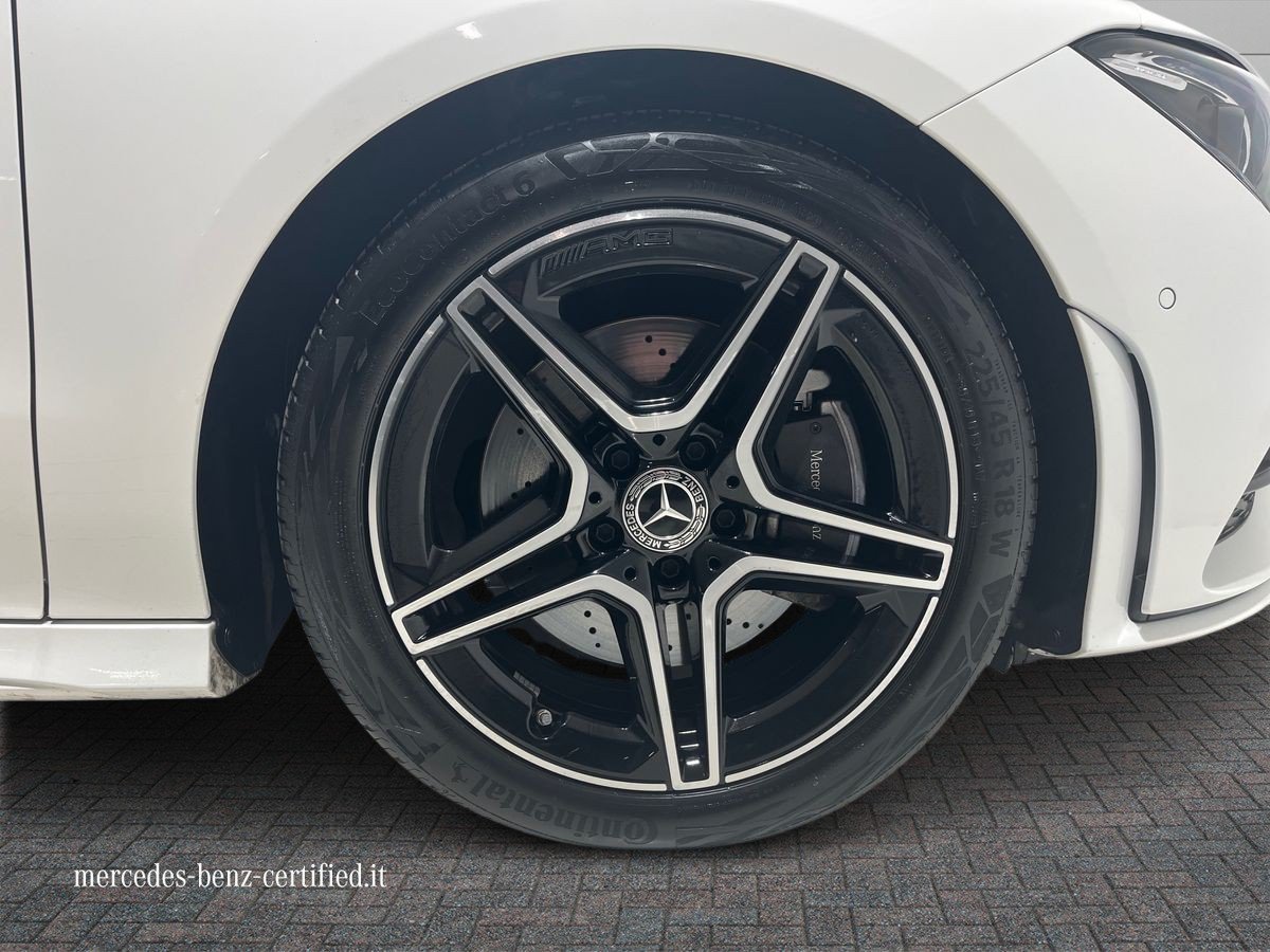 CLA Shooting Brake 200 d Premium auto - Certified