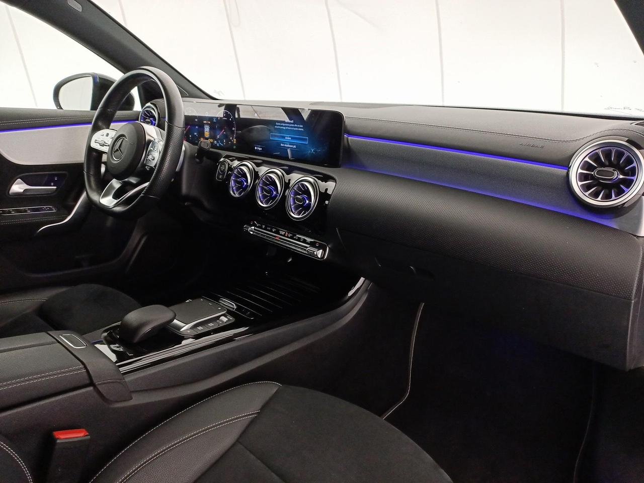 A 180 d Premium Night edition auto - Certified