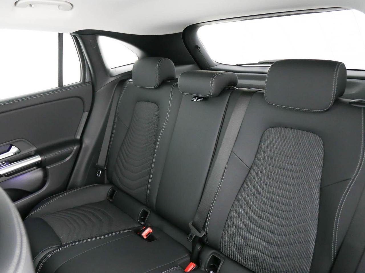 GLA 180 d Progressive Advanced Plus auto - Certified