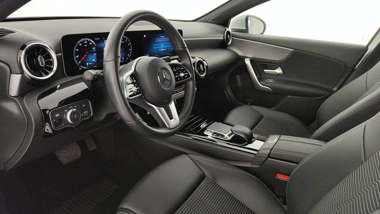 A 180 Sport auto - Certified
