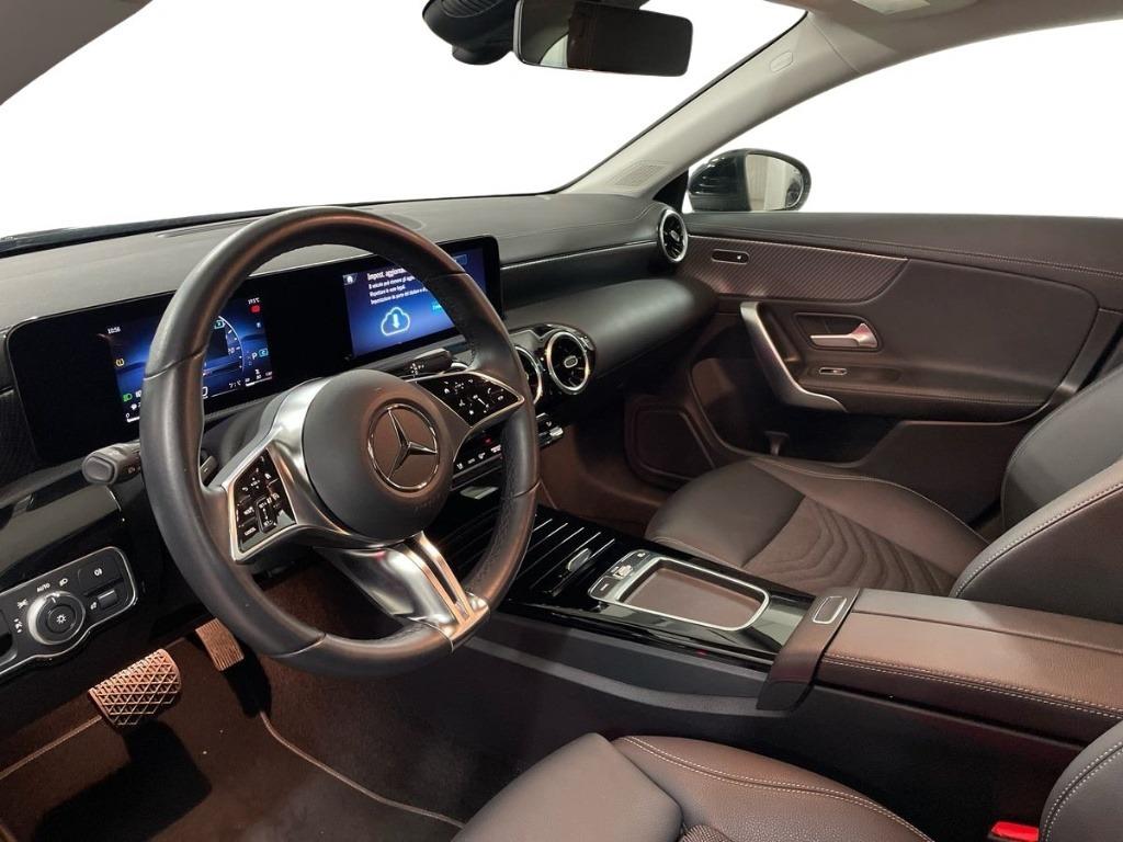 CLA Shooting Brake 180 d Progressive Advanced auto - Certified