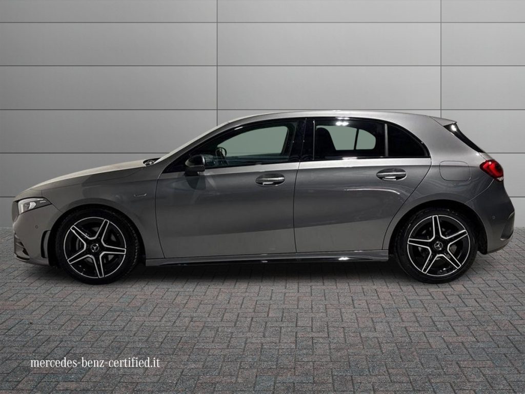 A 180 d Premium Night edition auto - Certified