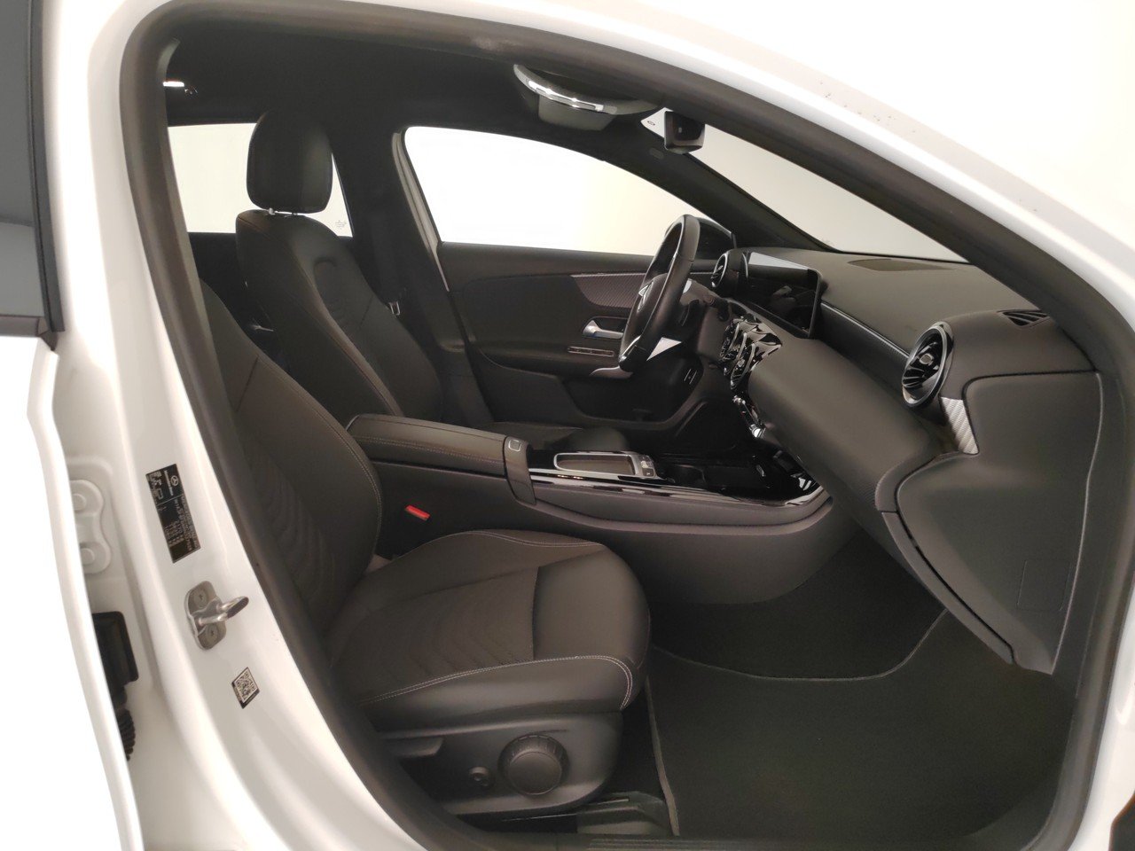 A 250 e phev Progressive Advanced auto - Certified