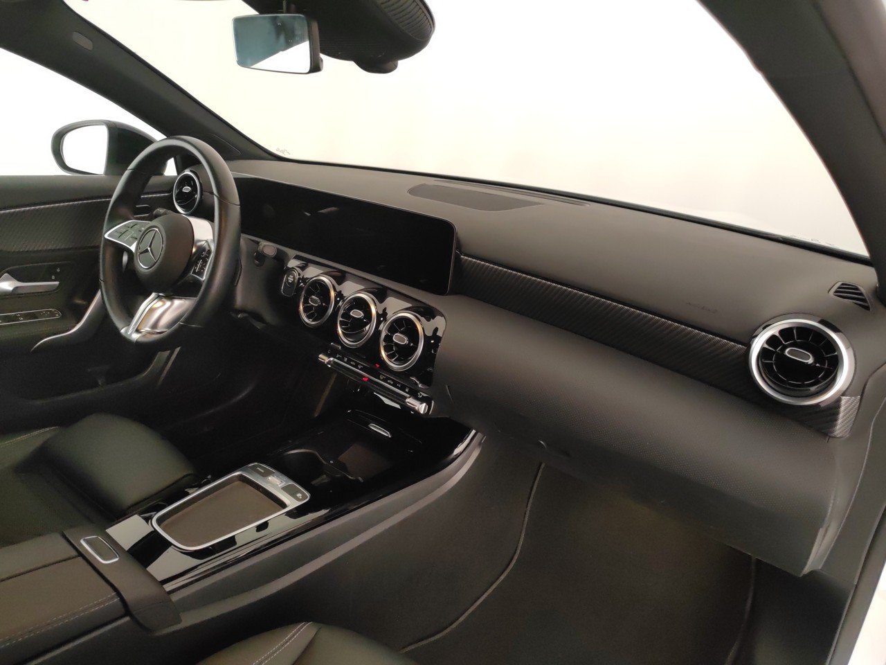 A 250 e phev Progressive Advanced auto - Certified