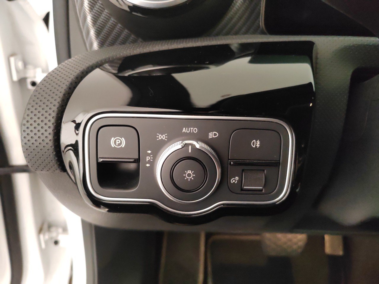 A 250 e phev Progressive Advanced auto - Certified