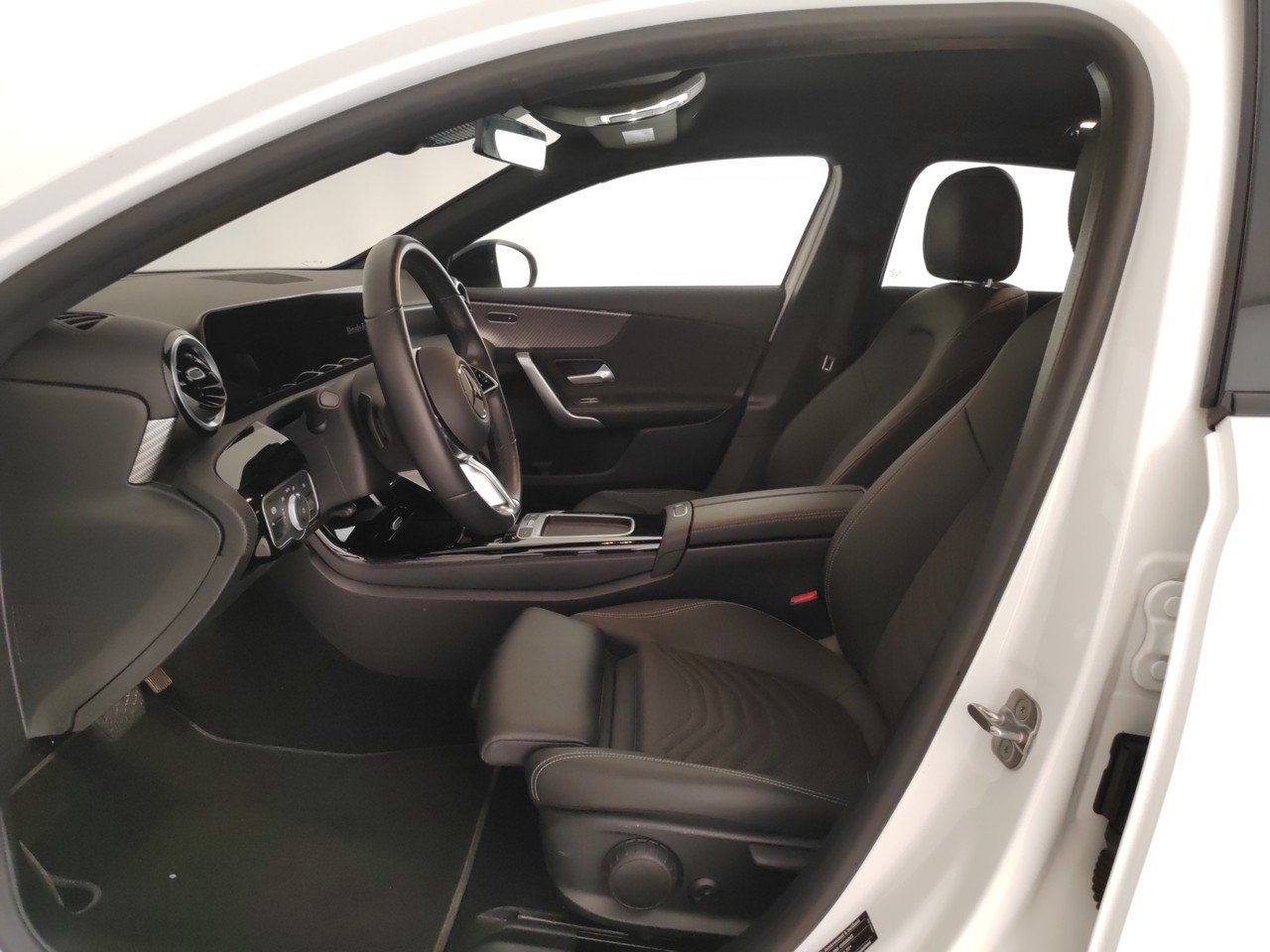 A 250 e phev Progressive Advanced auto - Certified