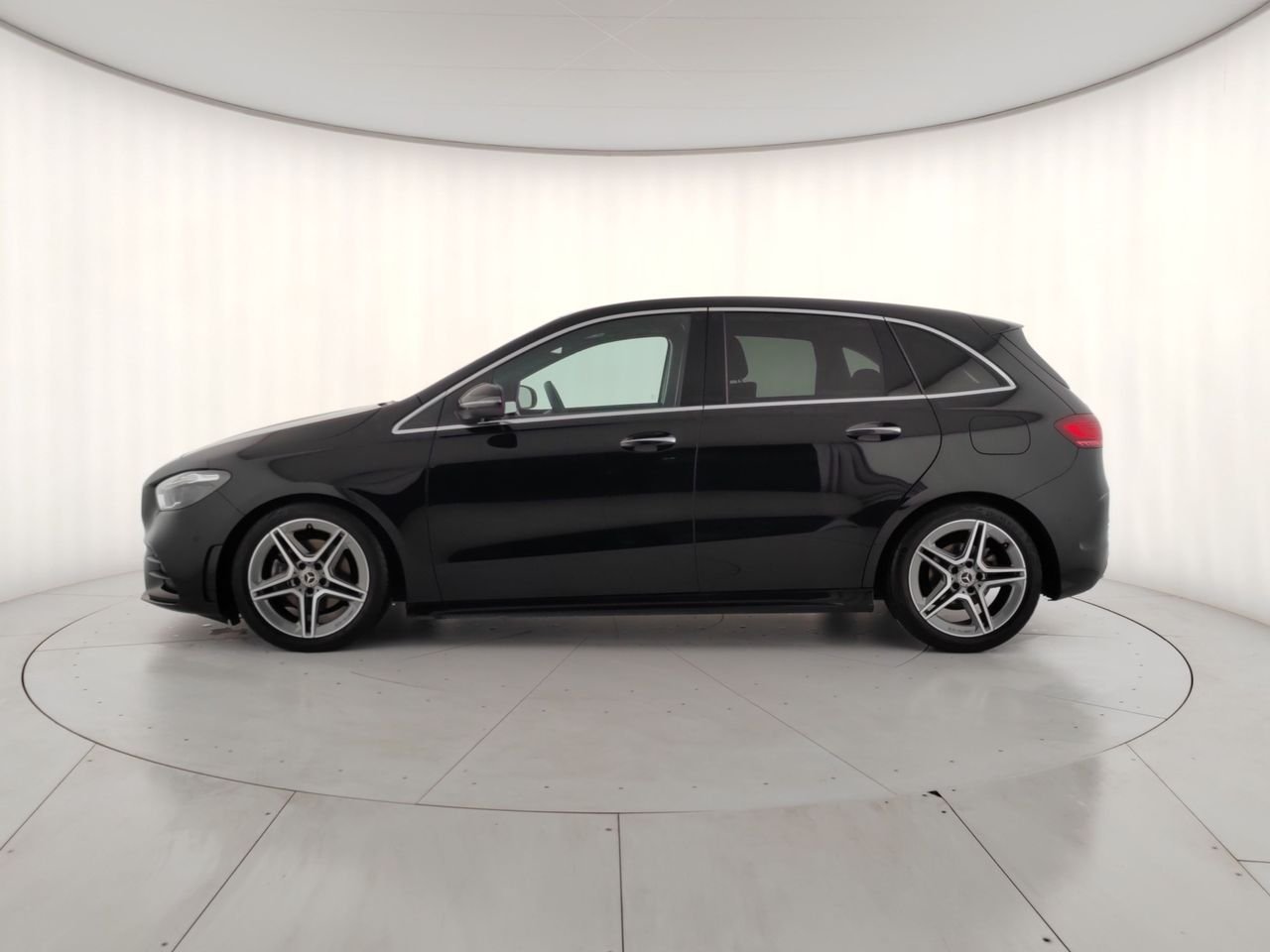 B 180 d AMG Line Advanced Plus auto - Certified