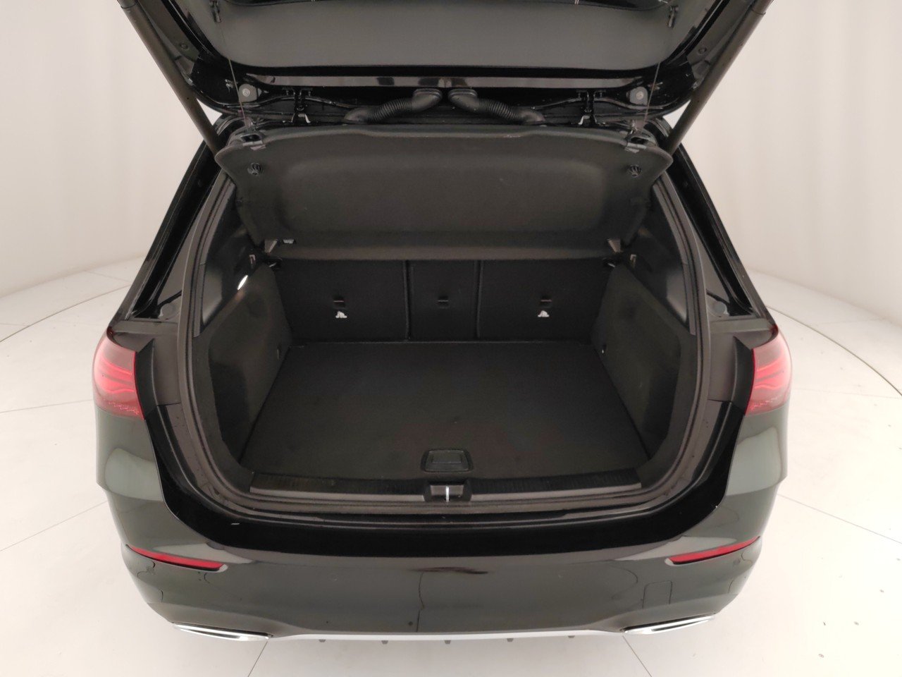 B 180 d AMG Line Advanced Plus auto - Certified