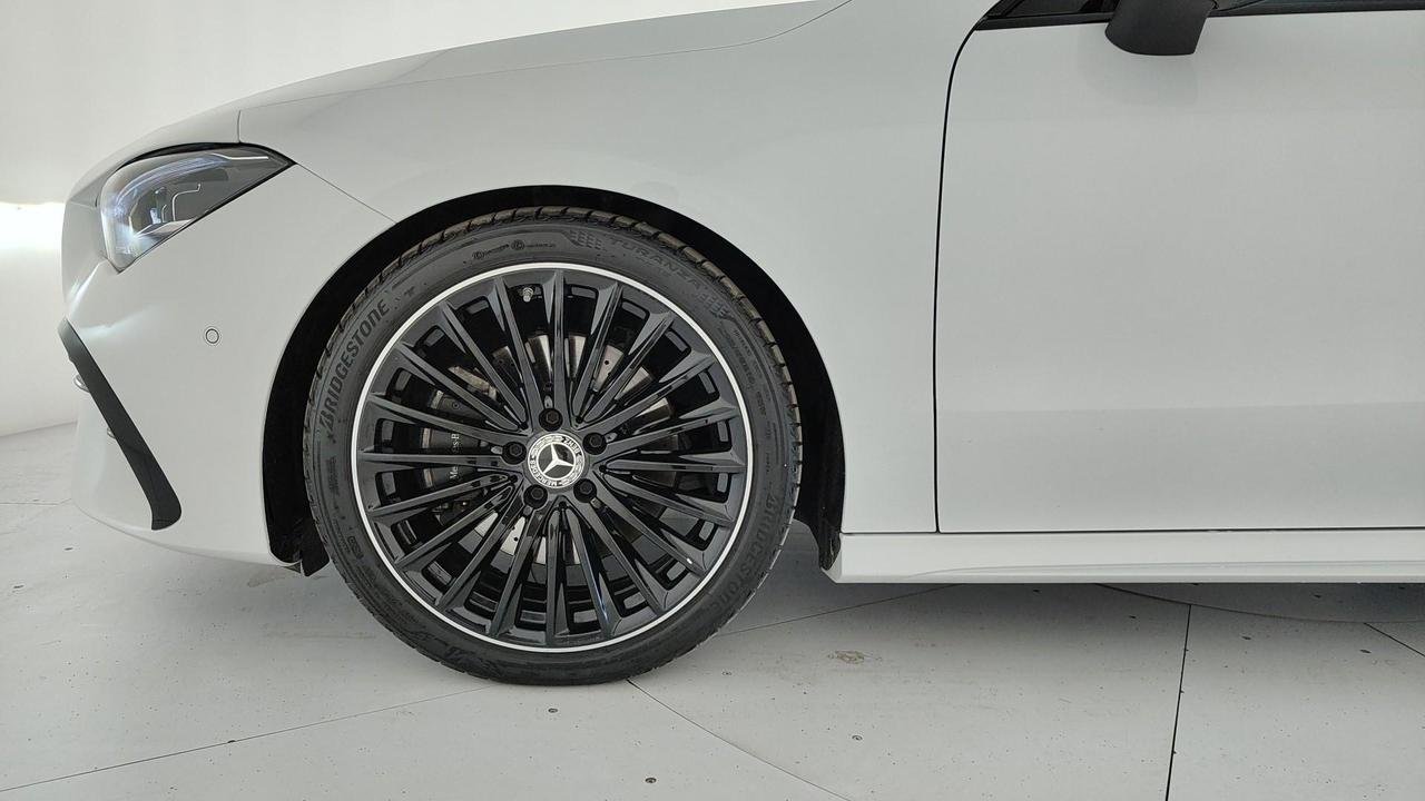 CLA Shooting Brake 200 d AMG Line Advanced Plus au - Certified