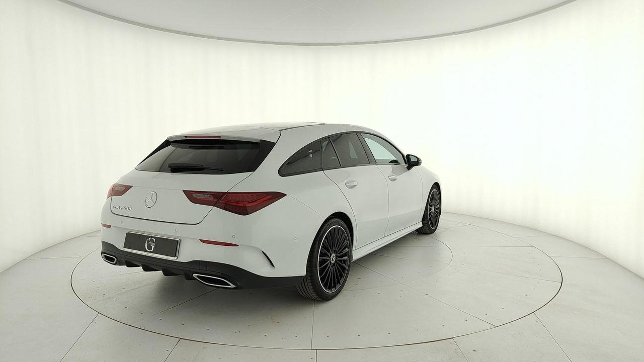 CLA Shooting Brake 200 d AMG Line Advanced Plus au - Certified