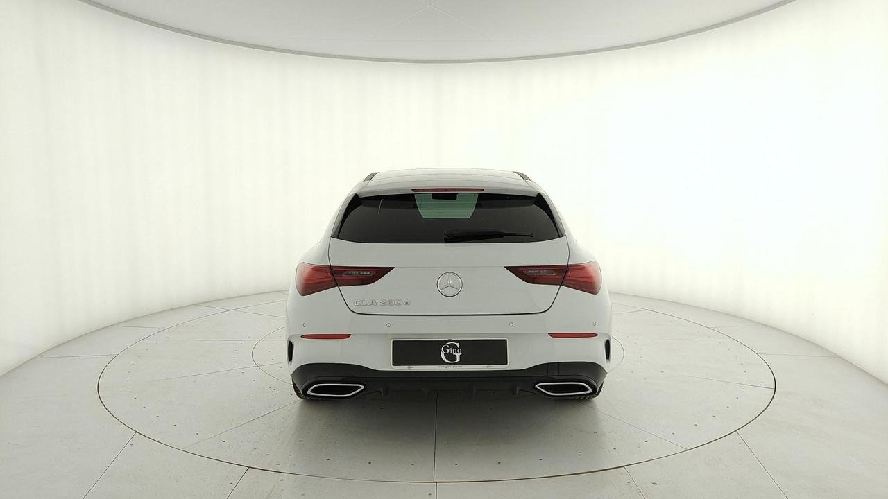 CLA Shooting Brake 200 d AMG Line Advanced Plus au - Certified