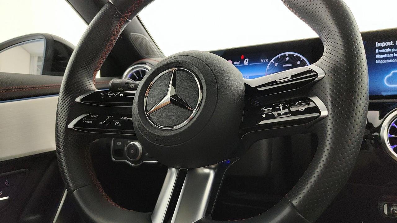 CLA Shooting Brake 200 d AMG Line Advanced Plus au - Certified