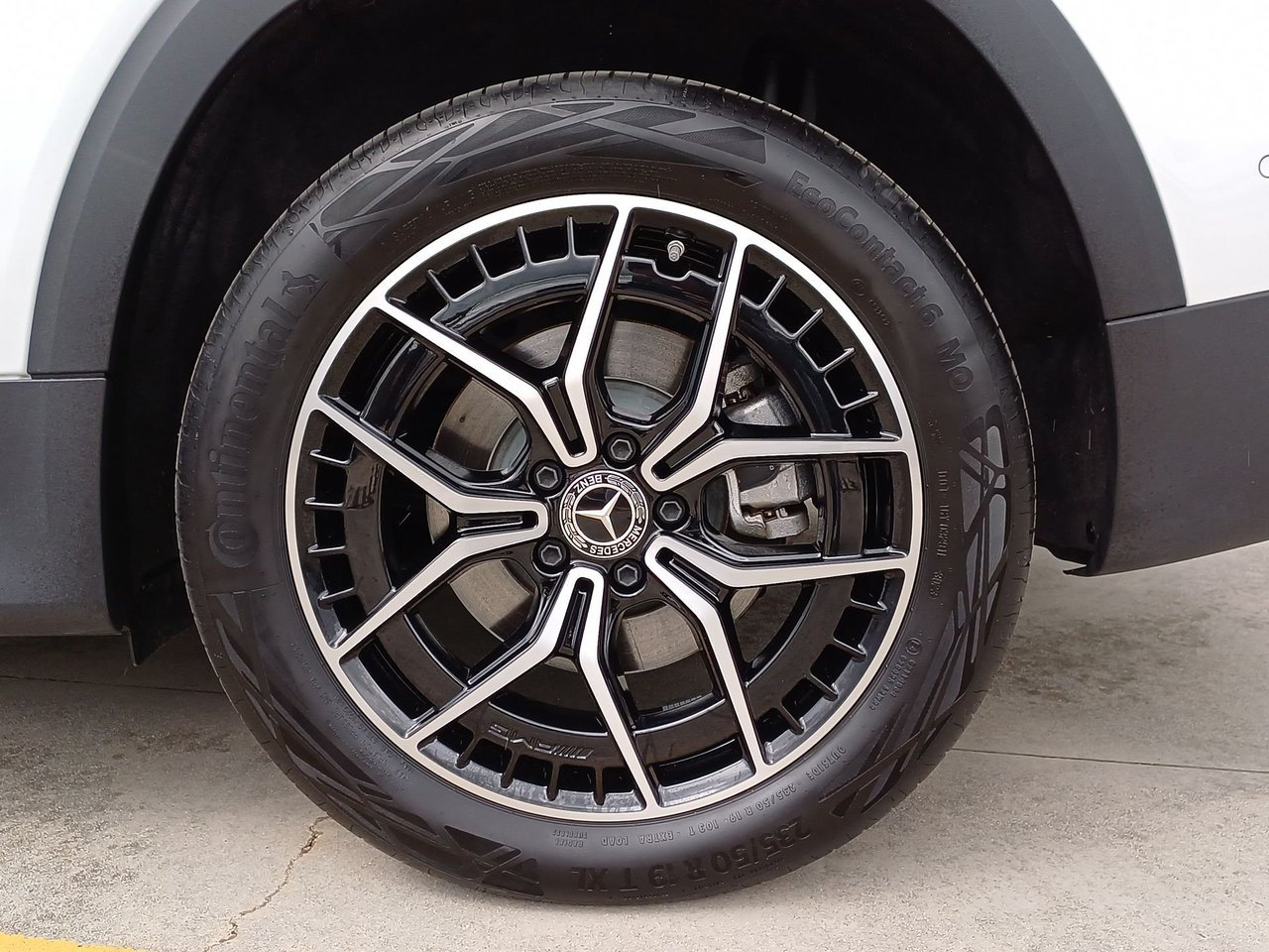 EQB 300 Sport Plus Edition1 4matic - Certified