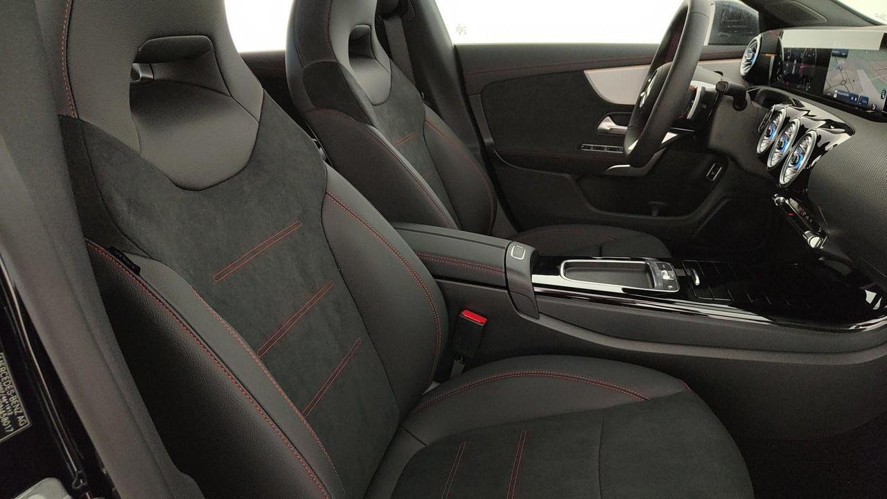 CLA Shooting Brake 200 d AMG Line Advanced Plus au - Certified