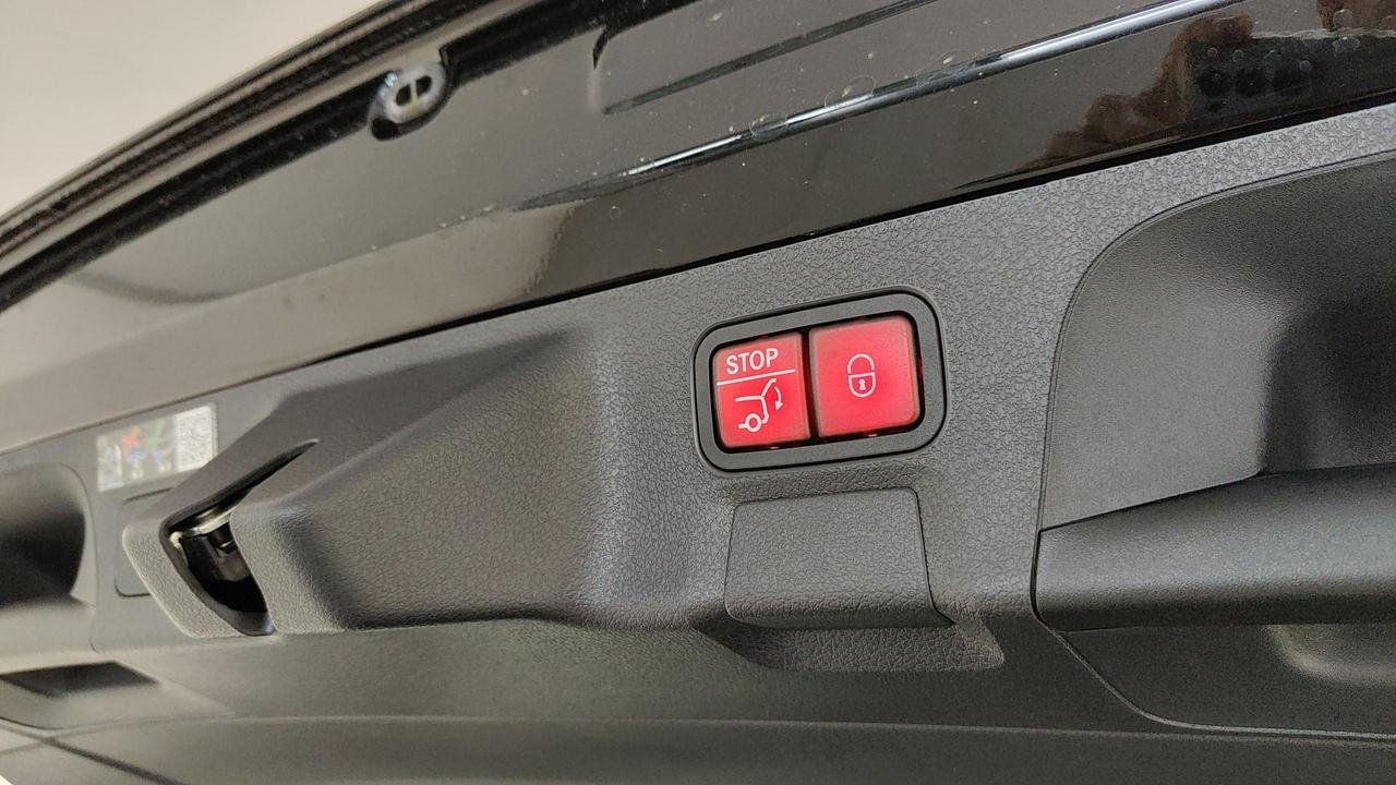 CLA Shooting Brake 200 d AMG Line Advanced Plus au - Certified