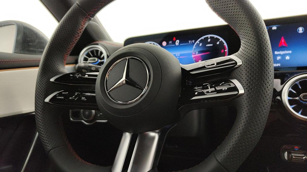CLA Shooting Brake 200 d AMG Line Advanced Plus au - Certified
