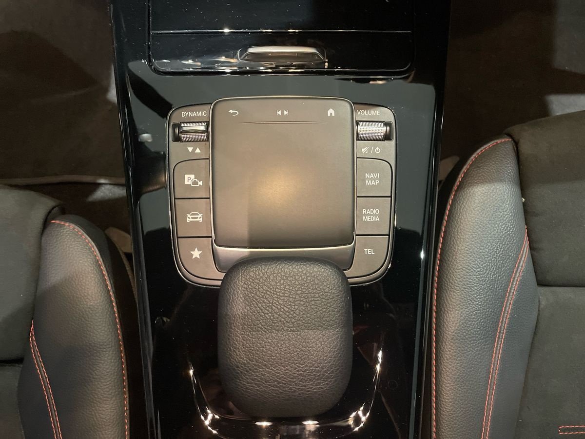 A 180 Premium auto - Certified